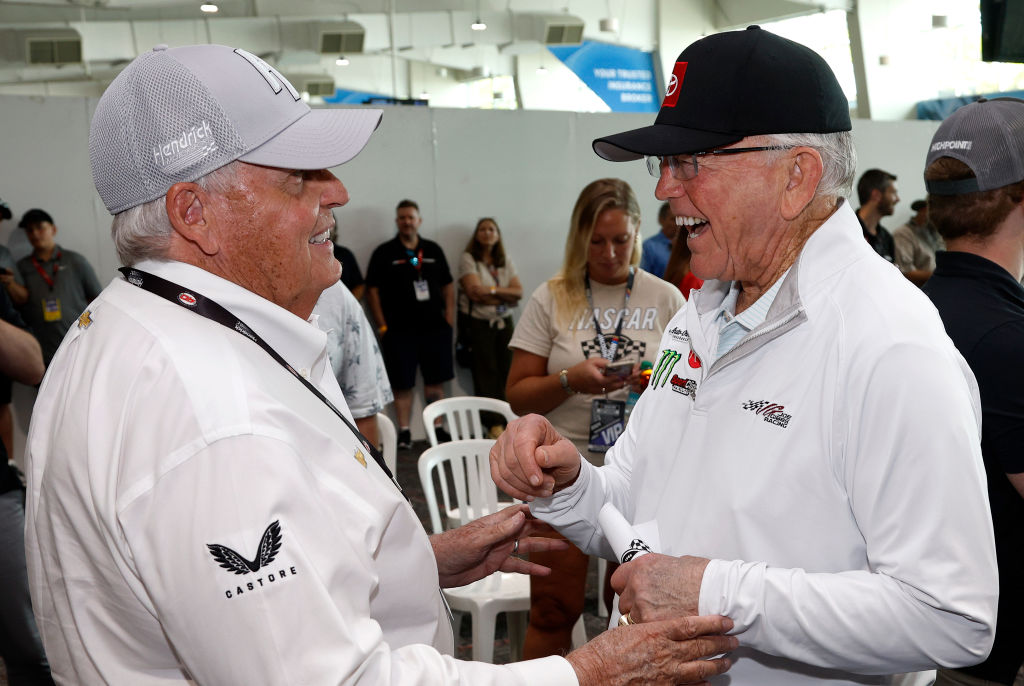 Deep ties, mutual admiration links owners facing off in Cup Series title battle