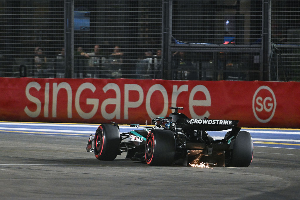 Russell edges Verstappen for Singapore GP pole