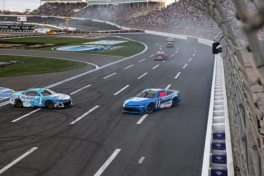 Chastain shoulders blame for rough day at Charlotte Roval